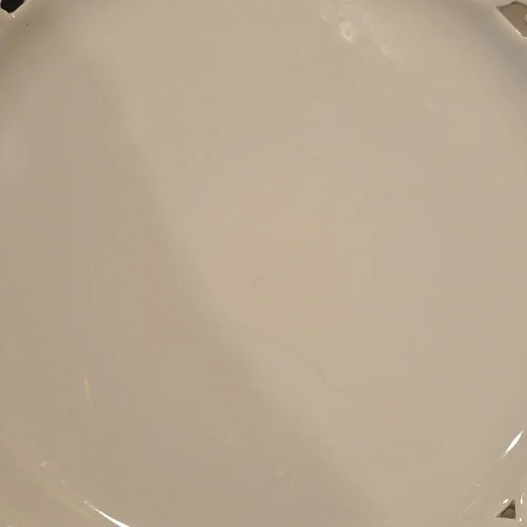 Oscar de la Renta Vintage Belmonte White Elegant Lattice Porcelain Serving Plate - Picture 4 of 7